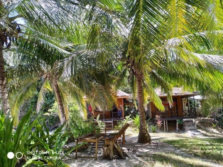 Sunset Beach Batudaka Exterior photo